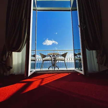 Ξενοδοχείο Savoy
