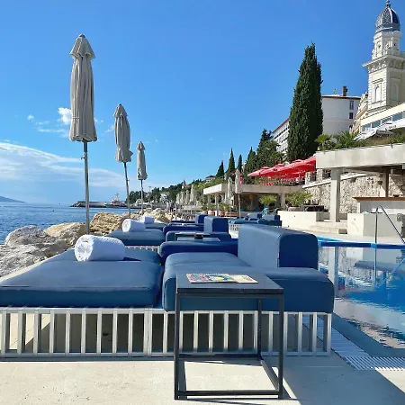 Ξενοδοχείο Savoy