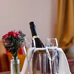 Savoy Ξενοδοχείο 4*