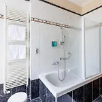Hotell Savoy 4*