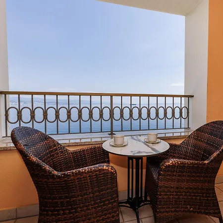 Savoy Ξενοδοχείο 4*