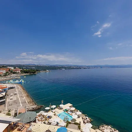 Savoy Ξενοδοχείο 4*