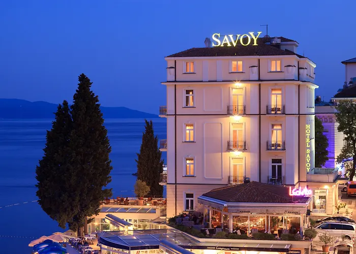 Savoy 4*