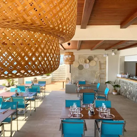 Savoy 4* أوباتيا